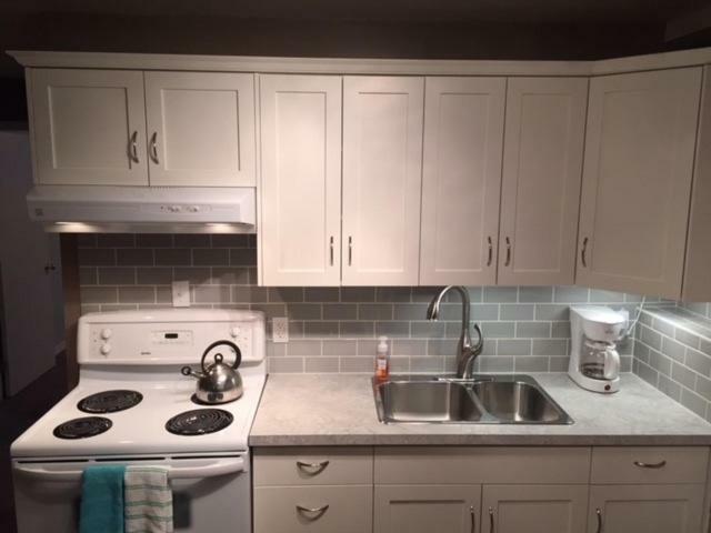 Newly Renovated Basement Suite! Lethbridge Luaran gambar